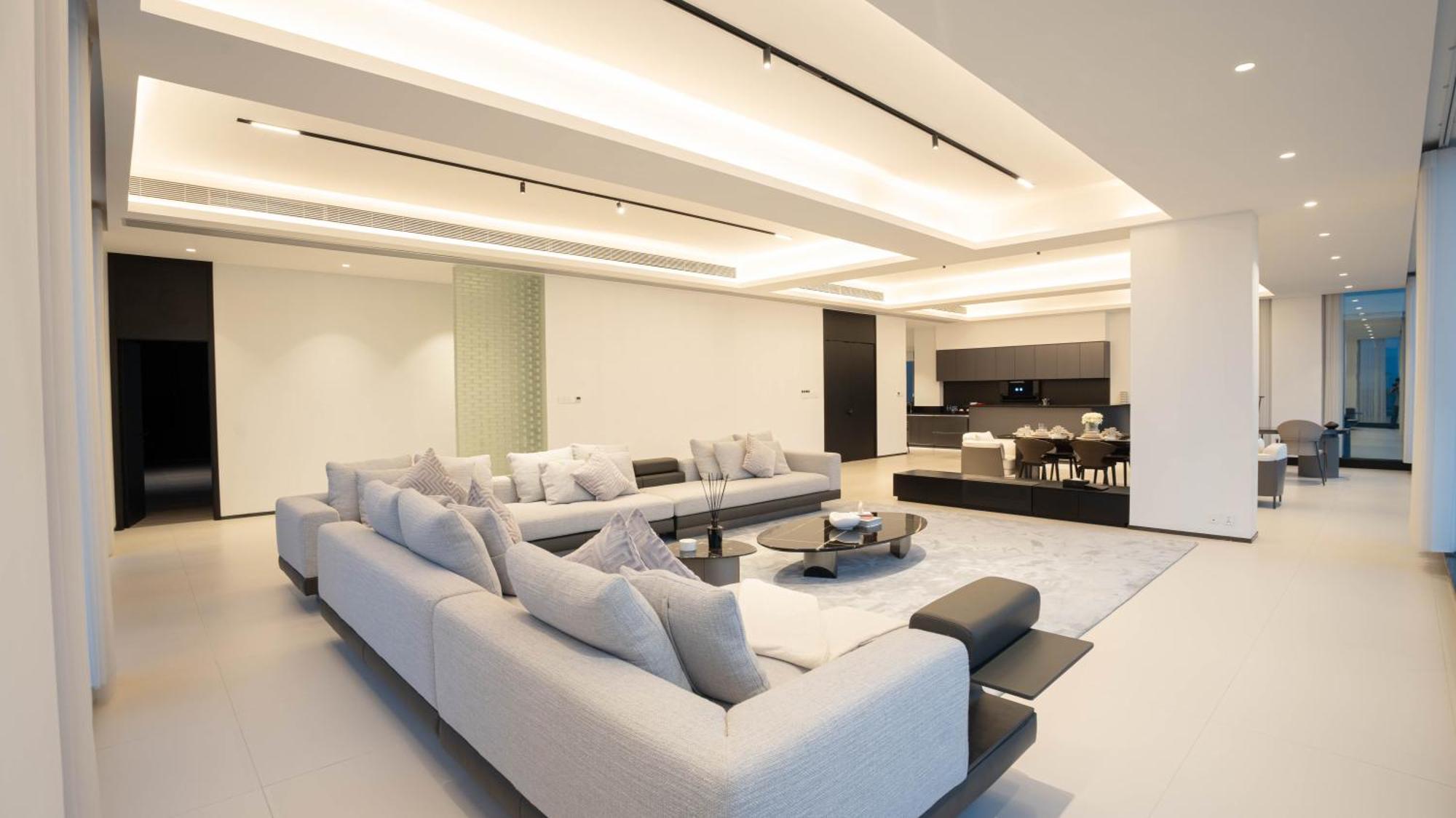 One Riviera Hotel And Residences Ban Souanmone Экстерьер фото