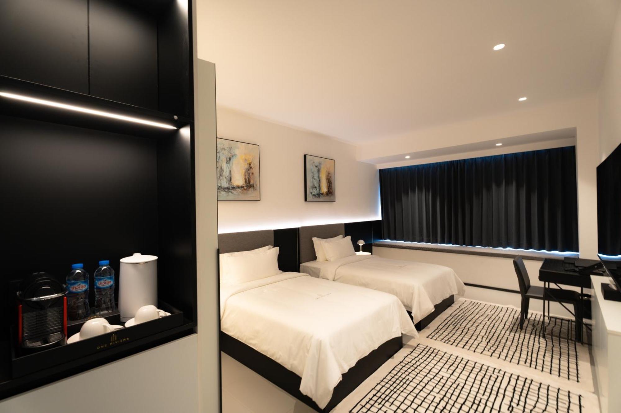 One Riviera Hotel And Residences Ban Souanmone Экстерьер фото