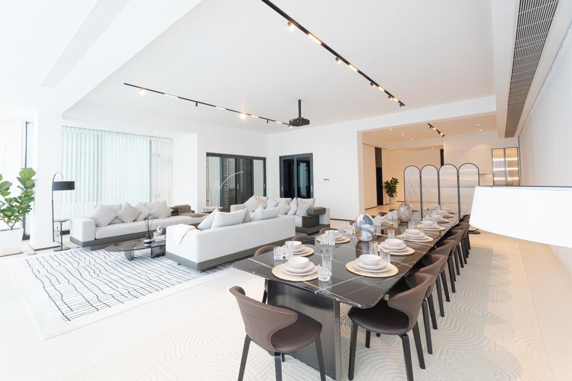 One Riviera Hotel And Residences Ban Souanmone Экстерьер фото